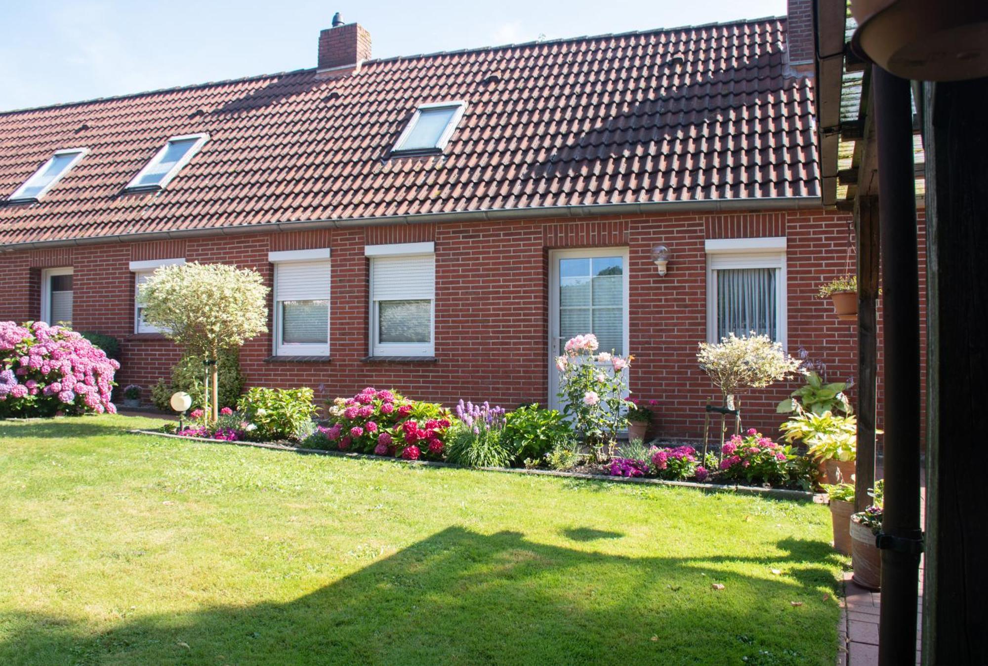 Ferienwohnung Schmidt Krummhoern Exterior photo